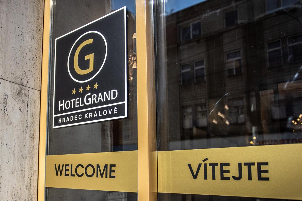 Hotel Grand Hradec Králové Extérieur photo