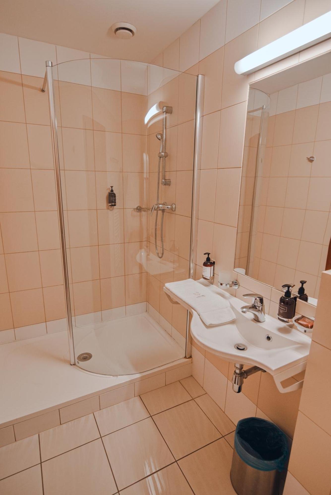 Hotel Grand Hradec Králové Extérieur photo