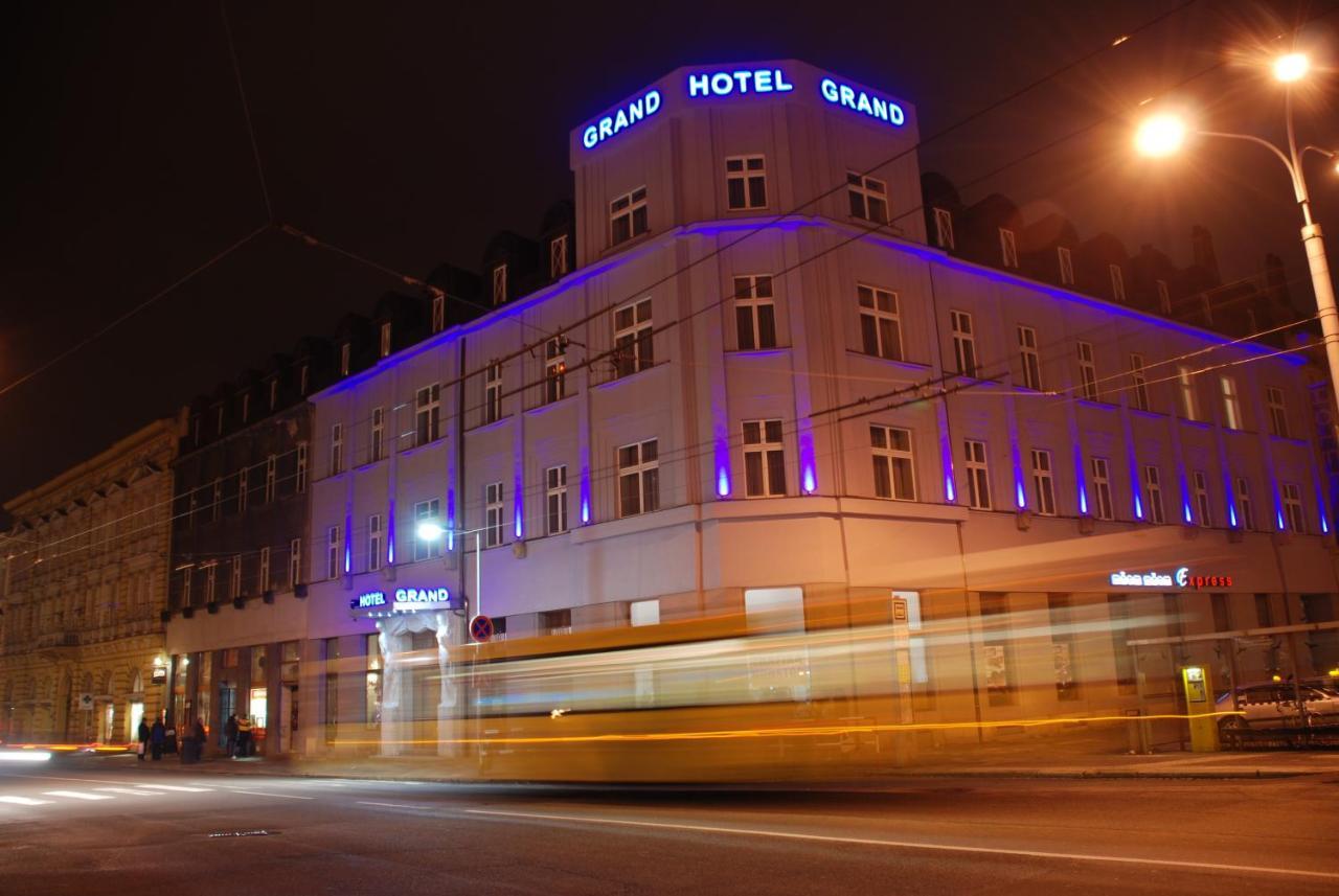 Hotel Grand Hradec Králové Extérieur photo